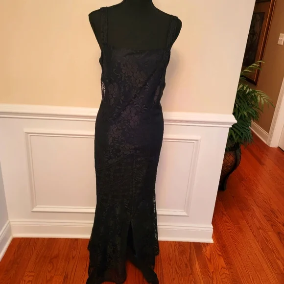 chinese dress ladies Onyx Halter Lace Maxi Dress main image 0